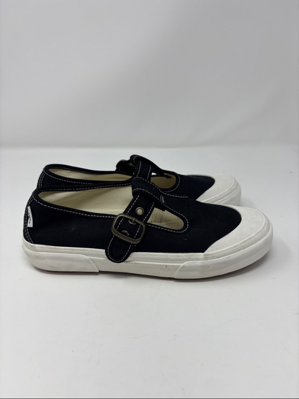 Vans | 8.5 Black Canvas Mary Jane Sneakers with White Toe Cap - Picture 4 of 8
